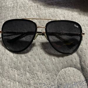 Quay oversized aviator sunglasses. Black with gold trim.  Case included.